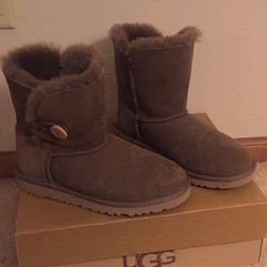 Brown ugg boots